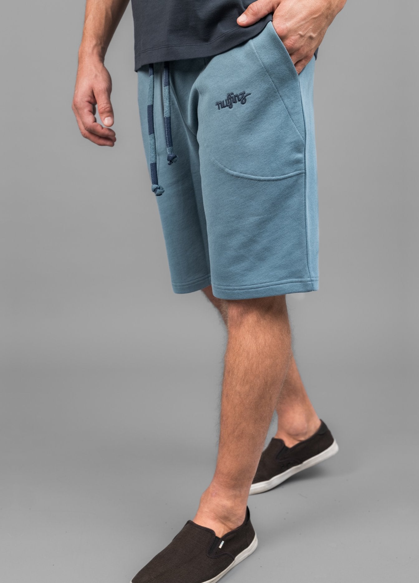 MIRAGE BLUE SOLID SHORTS