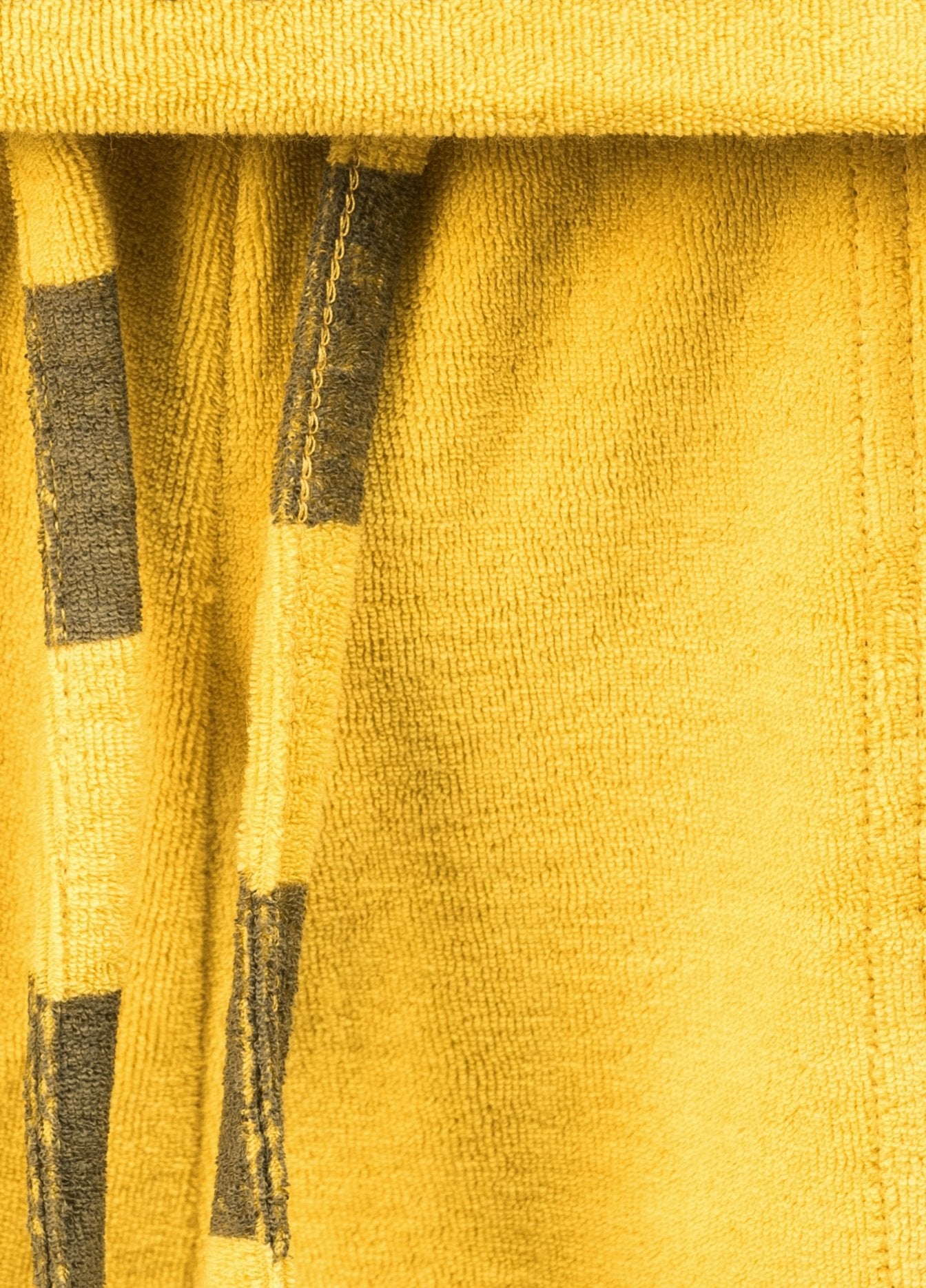 NUGGET GOLD TOWEL SHORTS